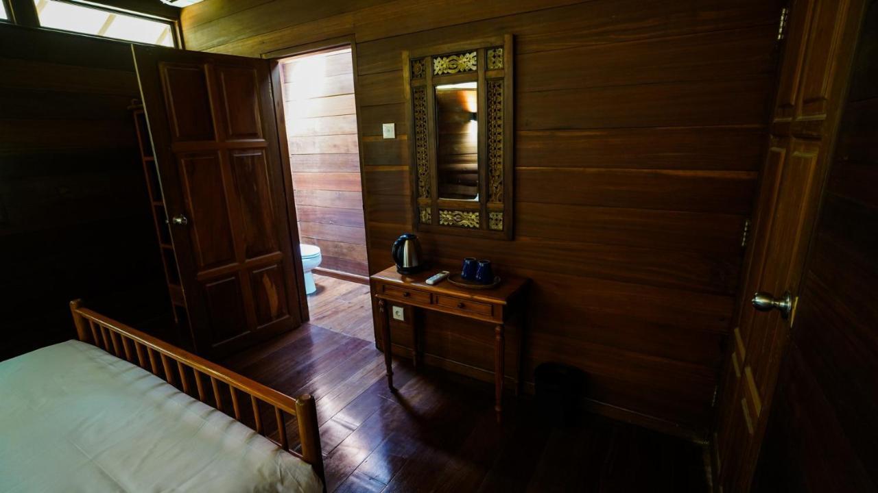Villa Belongas Bay Sekotong *