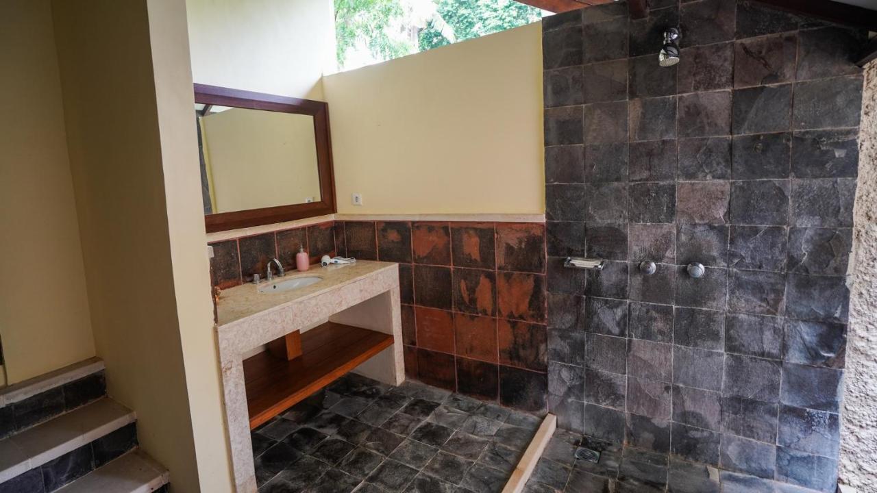 Villa Belongas Bay Sekotong *