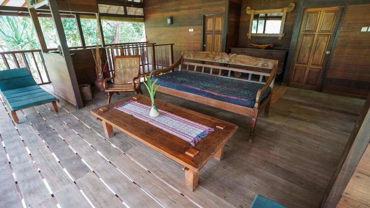 Villa Belongas Bay Sekotong *