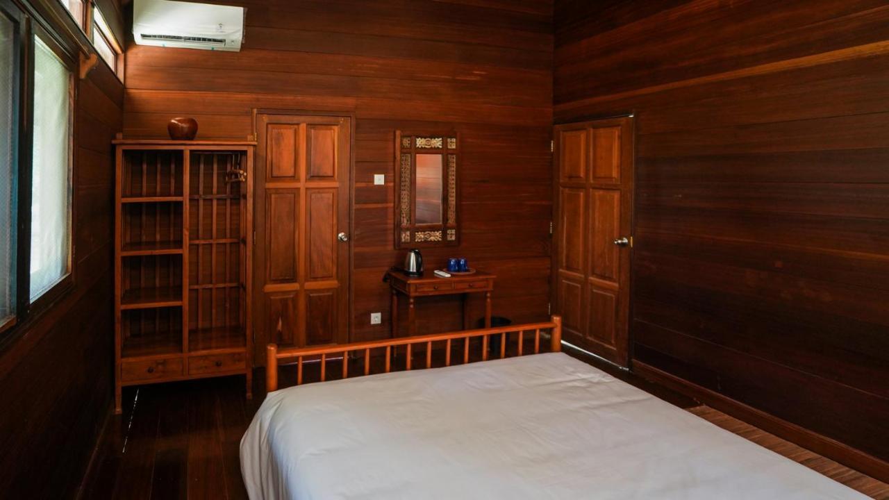 Villa Belongas Bay Sekotong Blongas